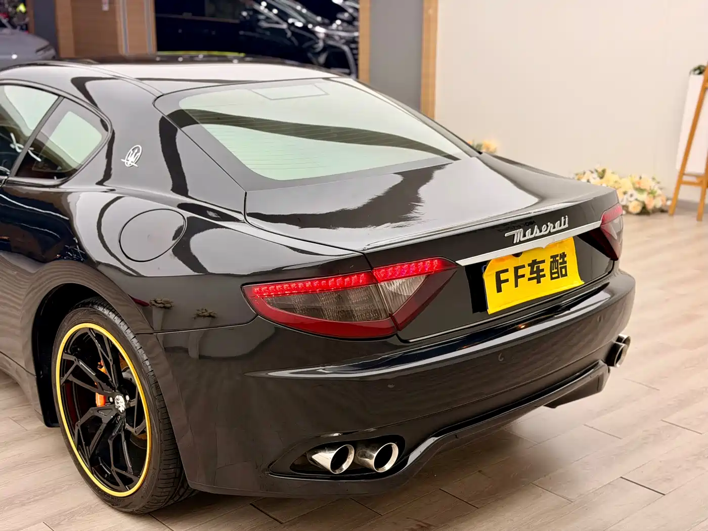 Maserati GranTurismo фото 8