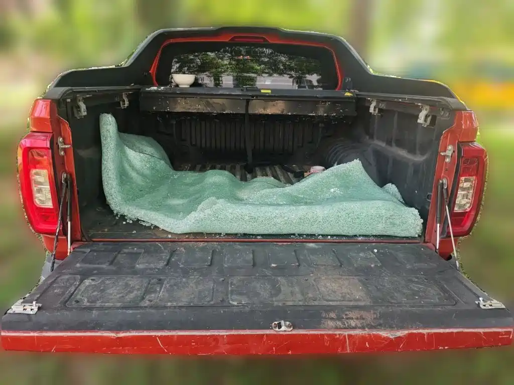 SAIC Maxus Maxus T90 2023 2021 2.0T Twin-turbo Automatic 4WD High Chassis Luxury Standard Box