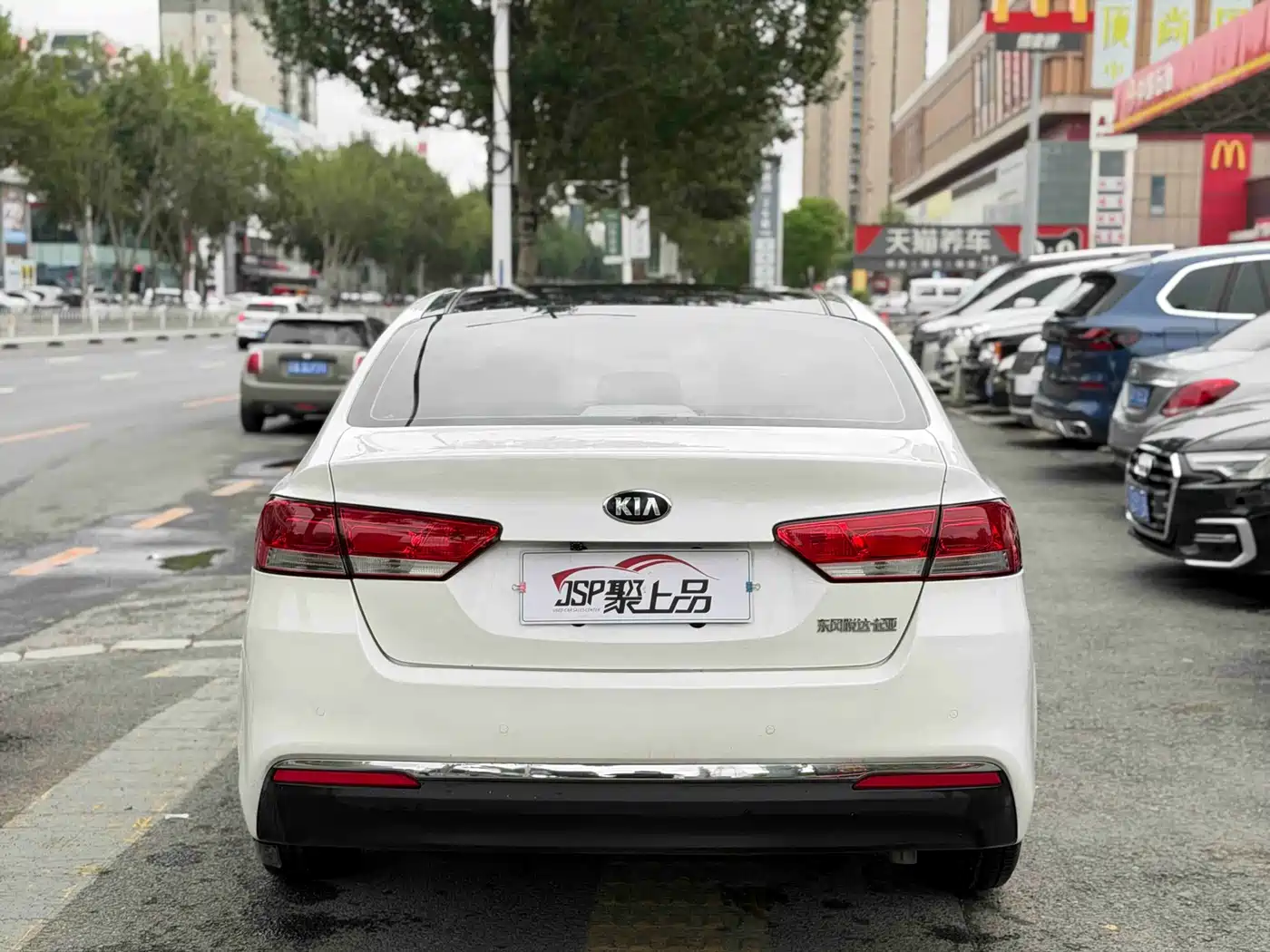 Kia K4 2014 1.8L Automatic GLS фото 14