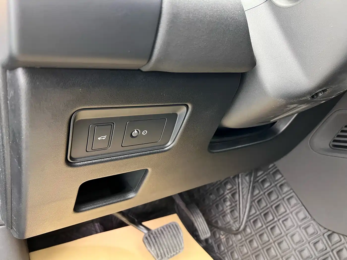 Land Rover Discovery 2024 Model 360PS S фото 7