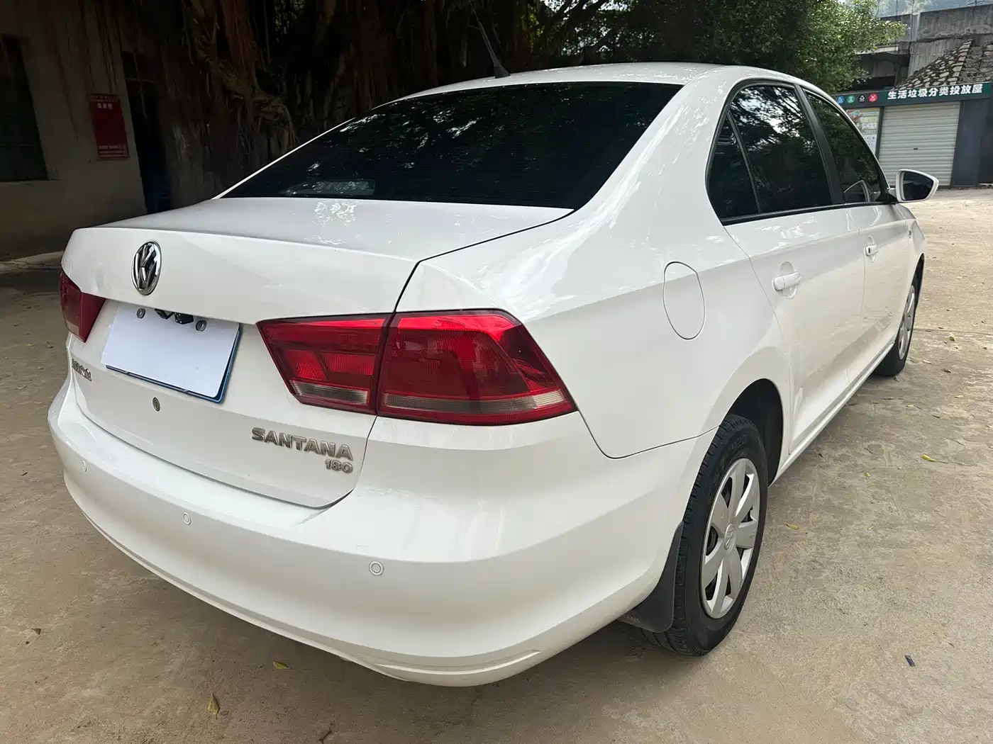 Volkswagen Santana 2016 1.6L Automatic Trend Edition фото 5