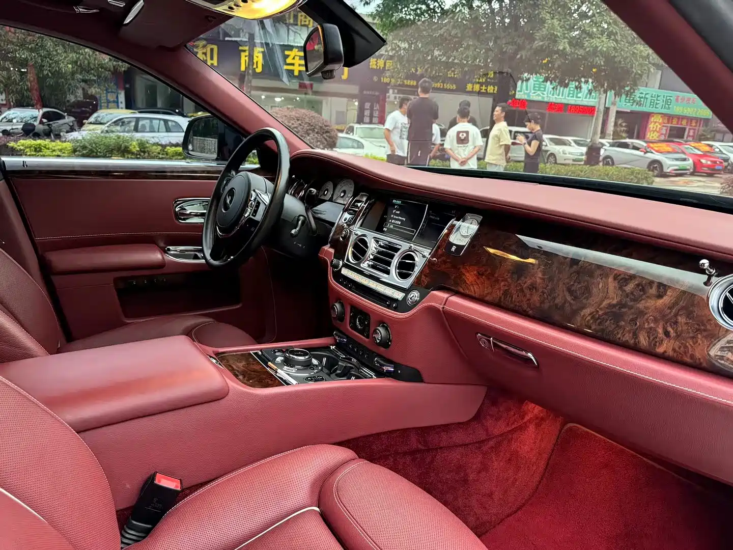 Фото 7 - Rolls-Royce Ghost