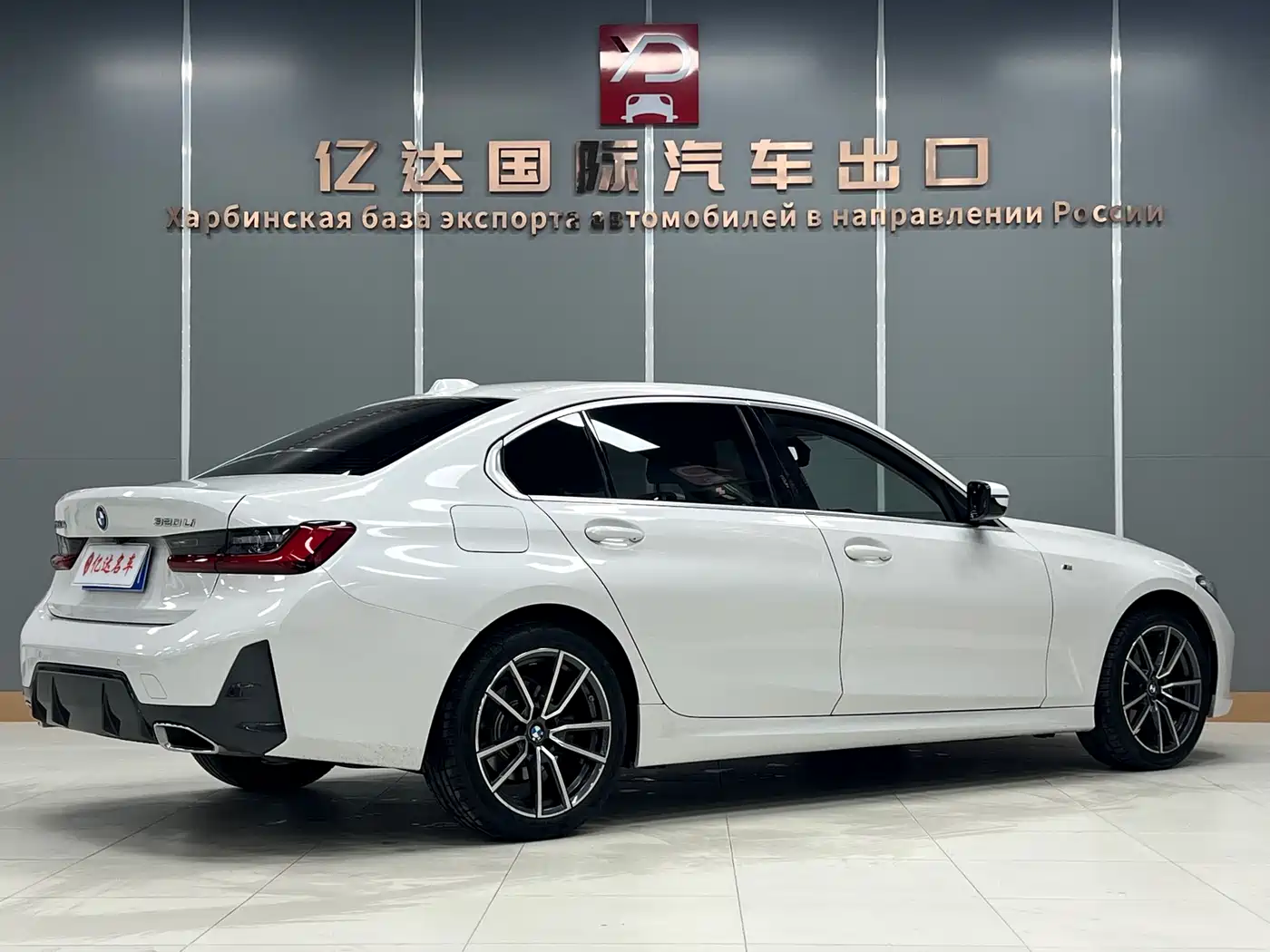 BMW 3 Series 2023 320Li M Sport Package фото 5