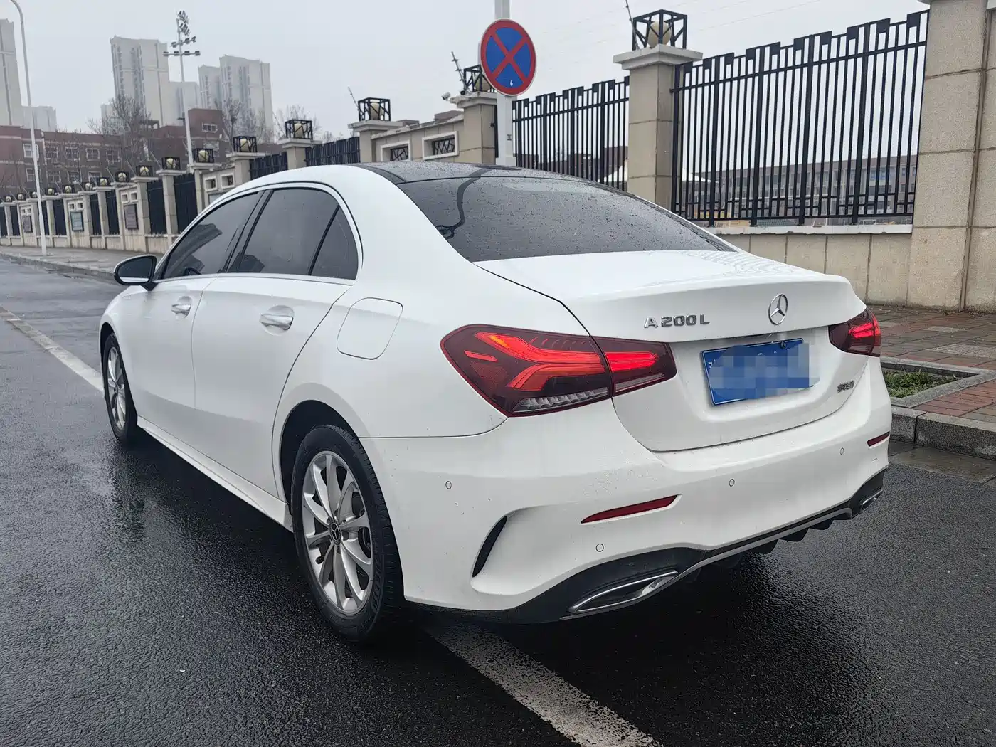 Mercedes-Benz A-Class 2022 A 200 L Sport Sedan Style фото 5
