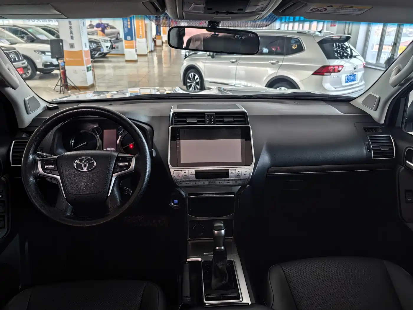 Toyota Prado 2018 3.5L Auto TX-L фото 9