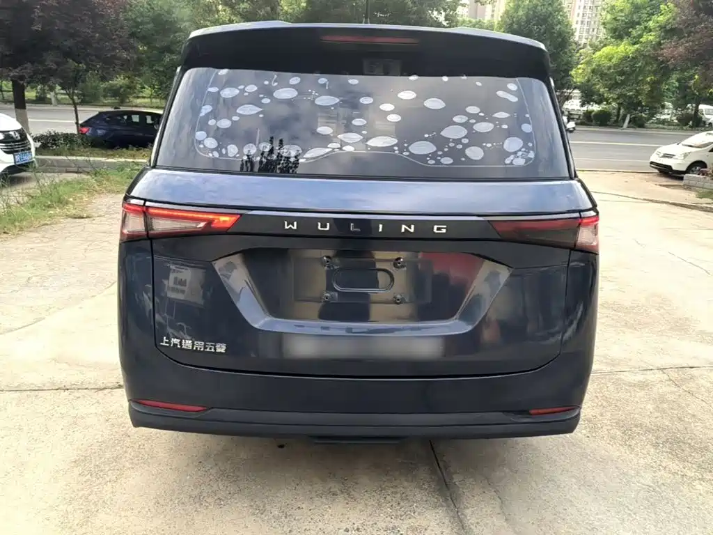 Wuling Motors Wuling Jiachen 2023 2022 1.5L Manual Joy Elite