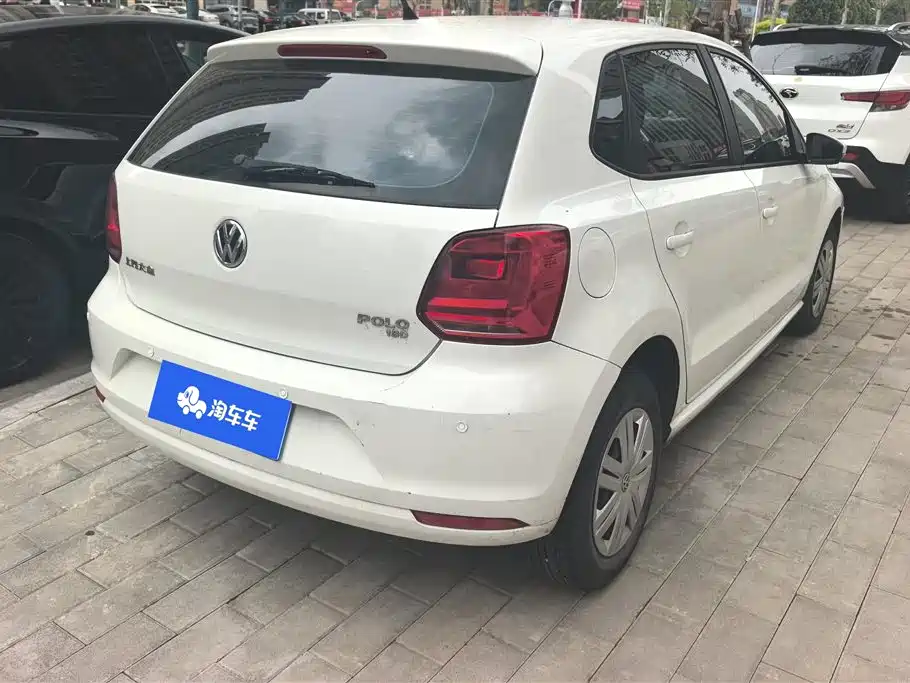 Volkswagen Polo 2018 1.5L Auto Safe Drive фото 3