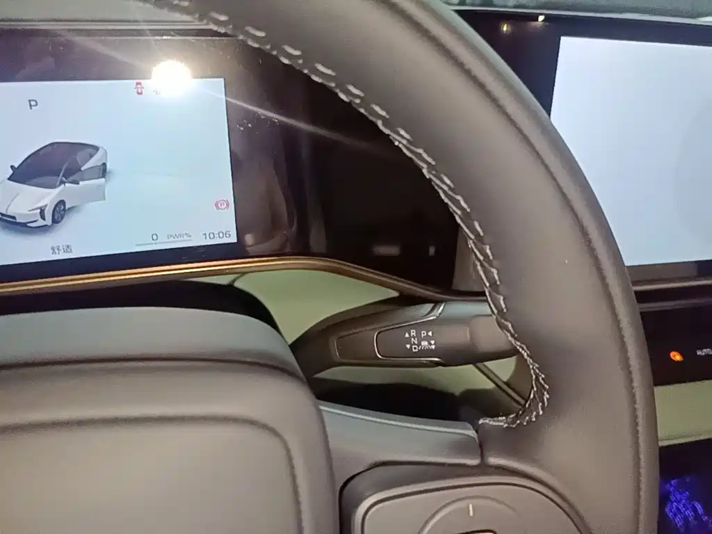 Hongqi EH7 2026 2025 690 Smart Selection Edition