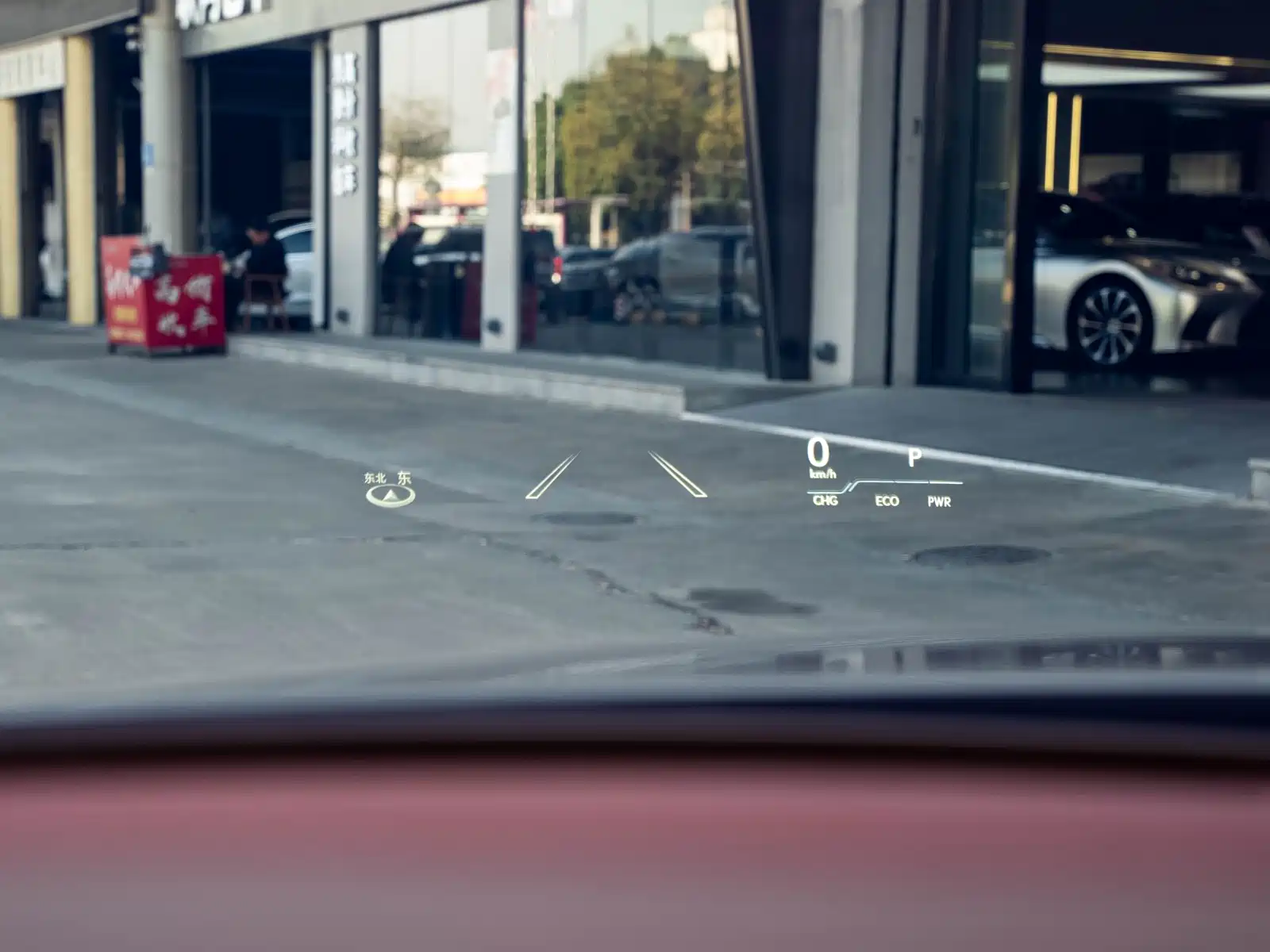 Фото 23 - Lexus LS