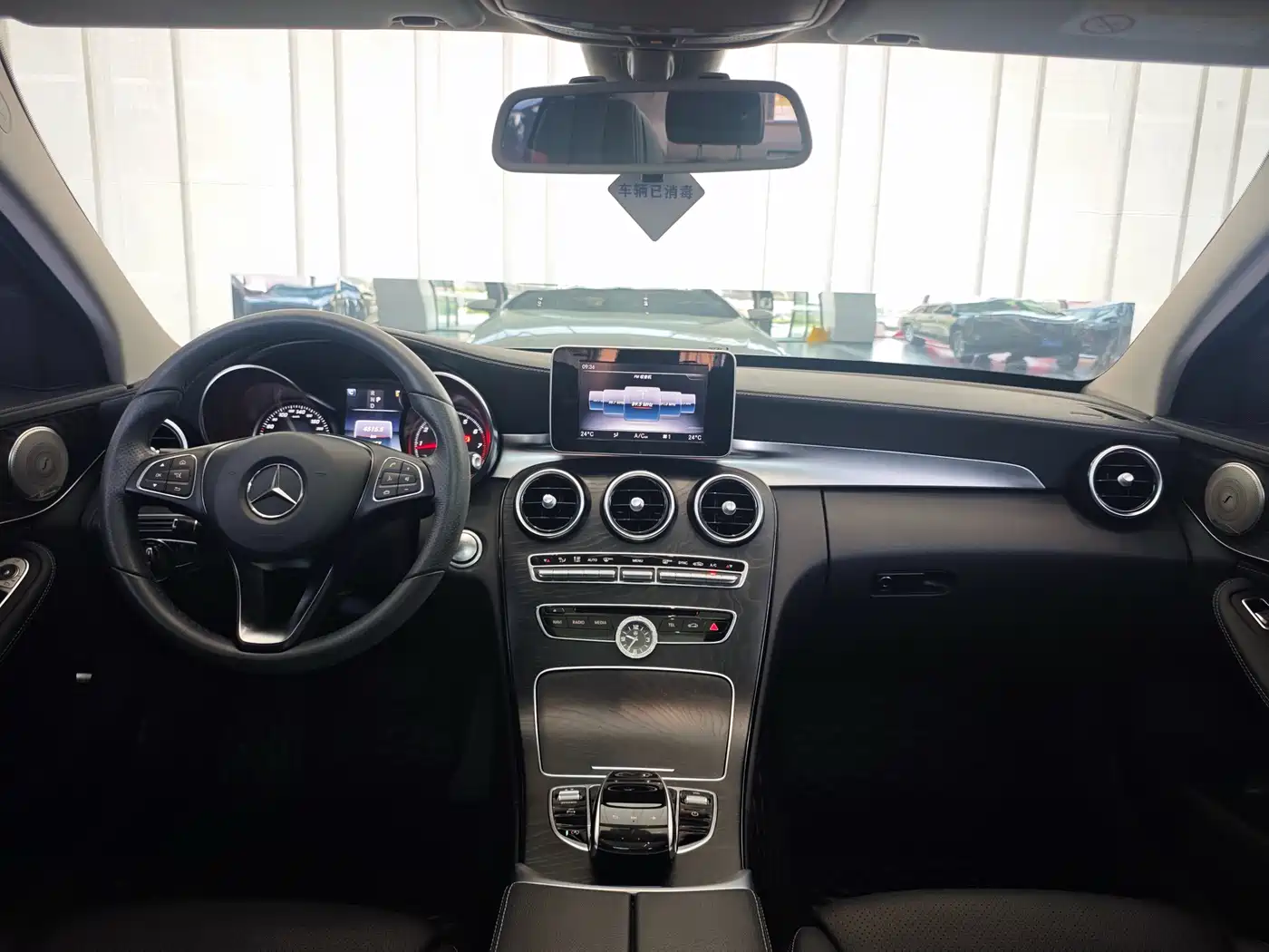 Mercedes-Benz C-Class 2018 C 200 L Sport Edition фото 14
