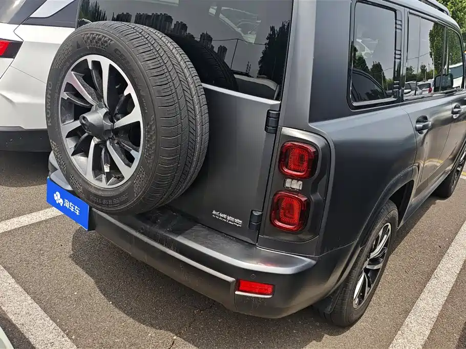 Haval H9 2024 2.0T Gasoline AWD Extreme Edition фото 3