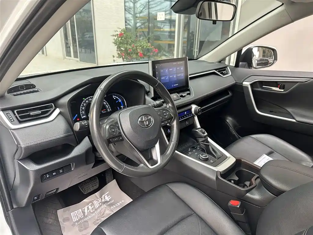 Toyota RAV4 Rongfang 2021 Facelift Hybrid 2.5L E-CVT 4WD Elite PLUS фото 11