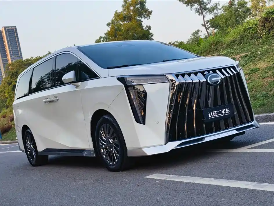 GAC TRUMPCHI M8