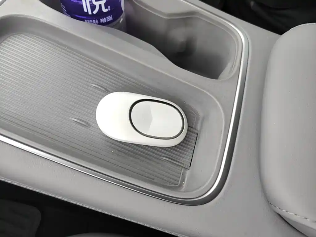 Фото 9 - NIO EC6