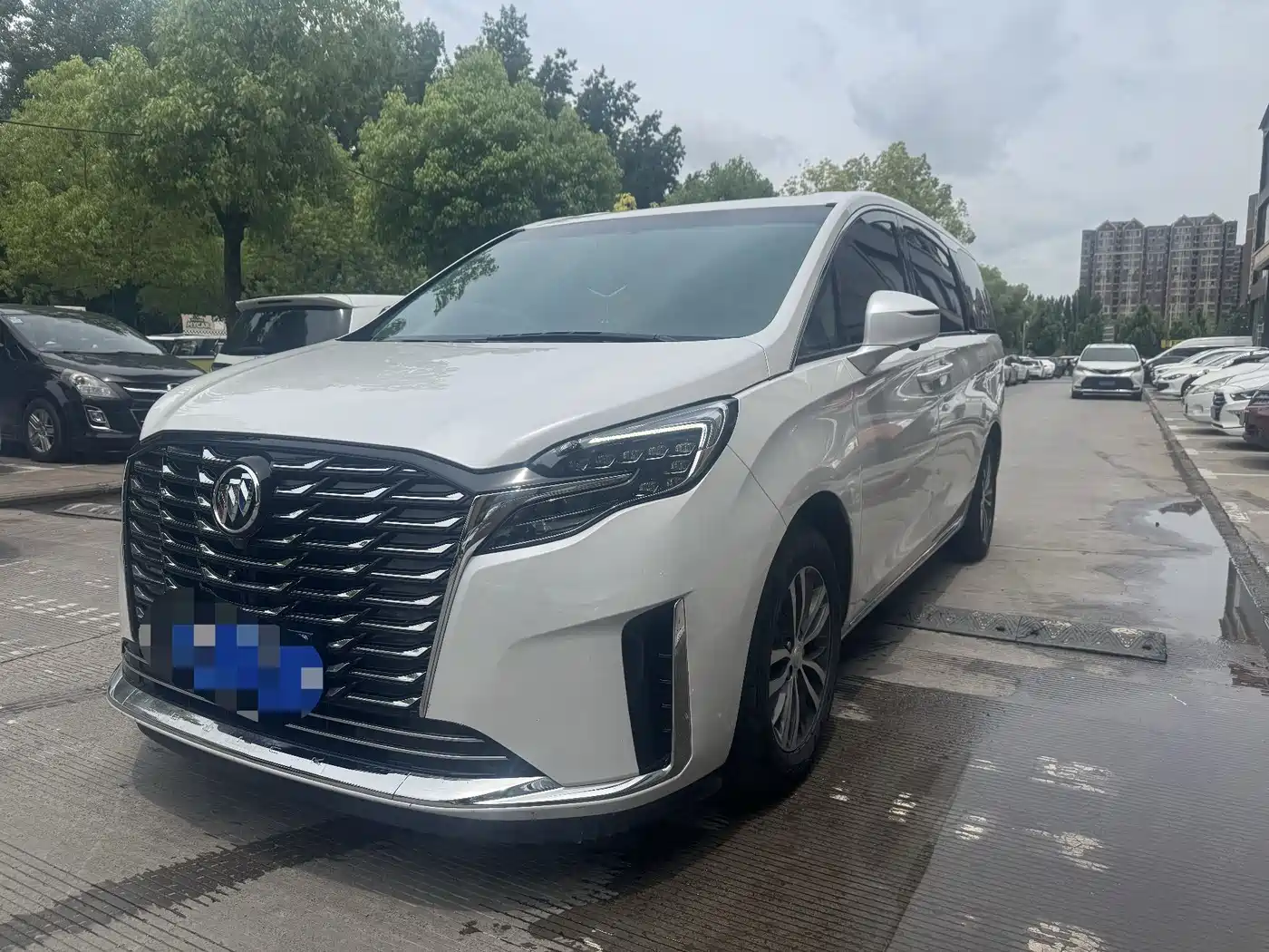 BUICK GL8