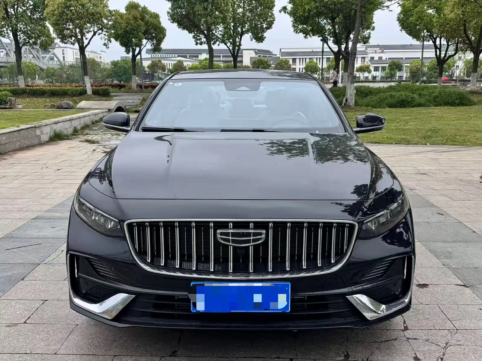 Фото 2 - Geely Preface