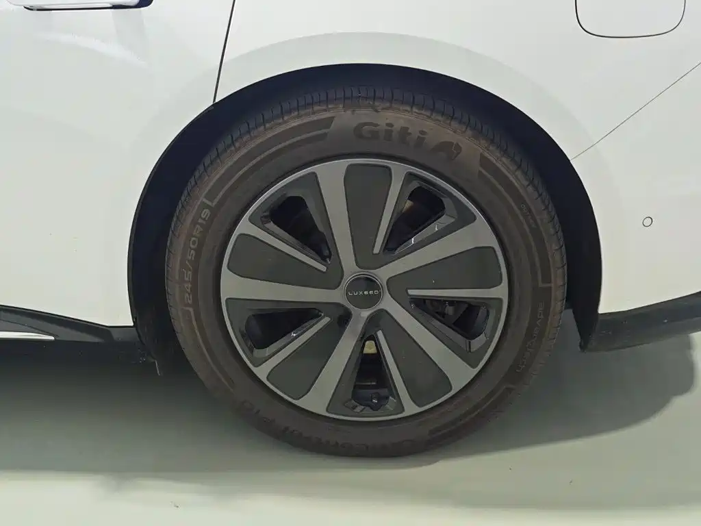 Zhijie S7 2024 2024 Max