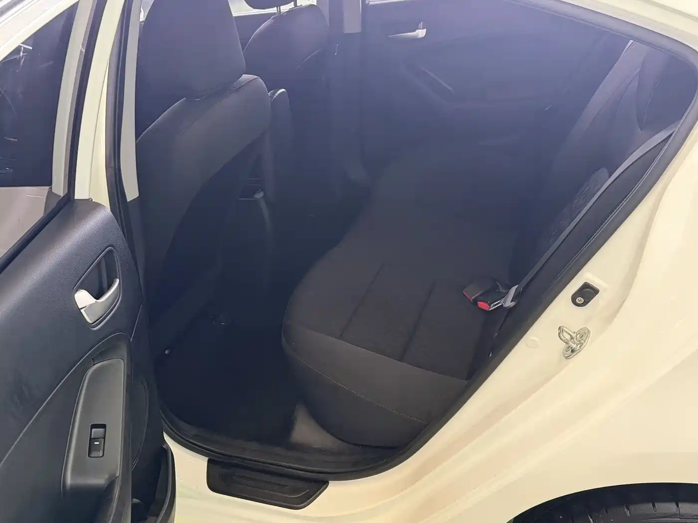 Kia K3 2015 1.6L Automatic GL фото 5