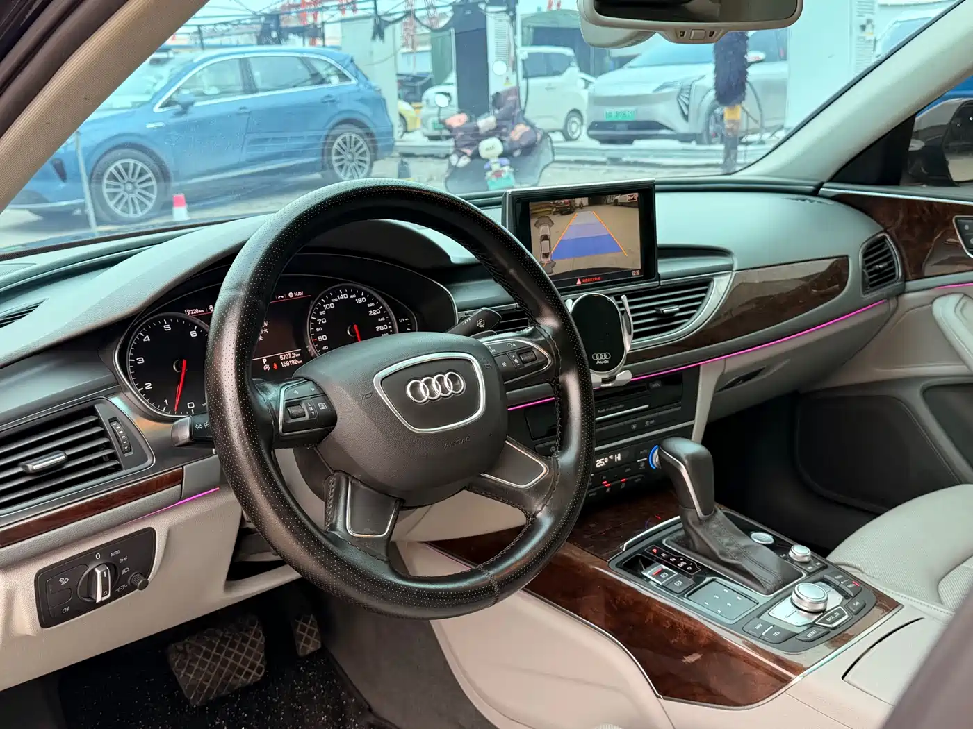 Audi A6L 2014 35 FSI Luxury фото 10