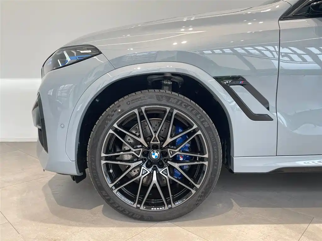 BMW X6 M 2023 Model X6 M Thunder Edition фото 16