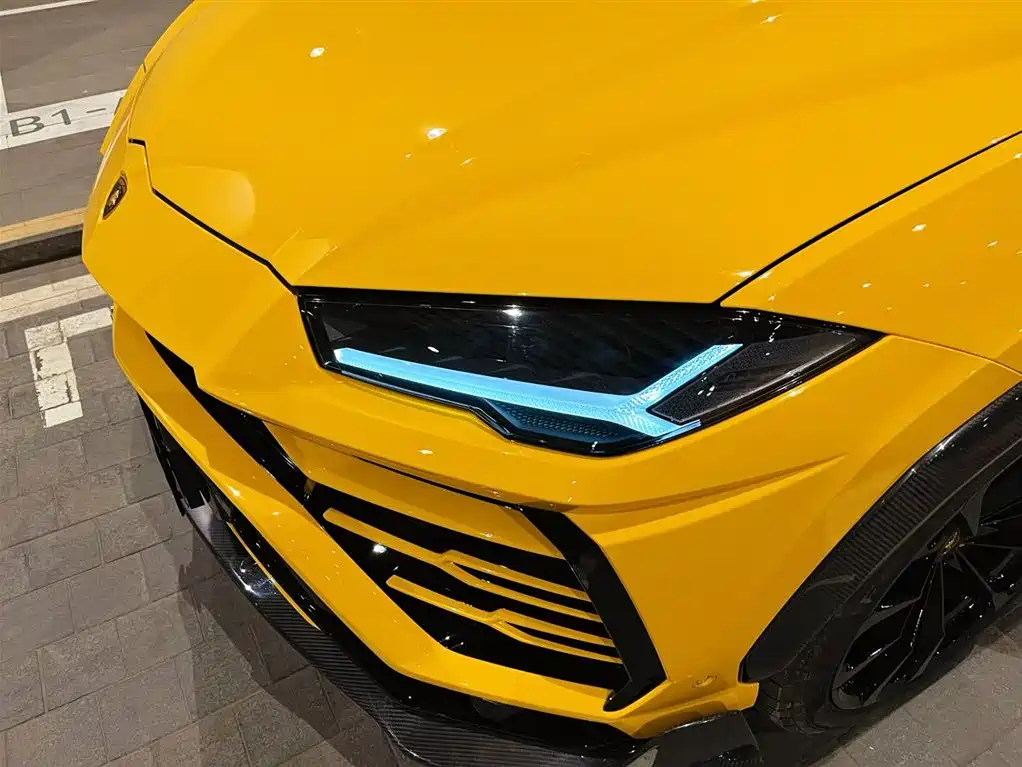 Lamborghini Urus 2021 4.0T V8 фото 3