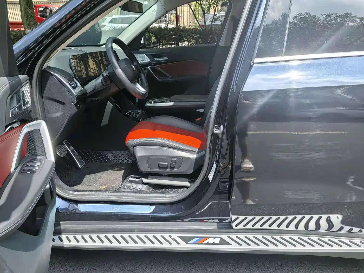 Фото 8 - BMW X1