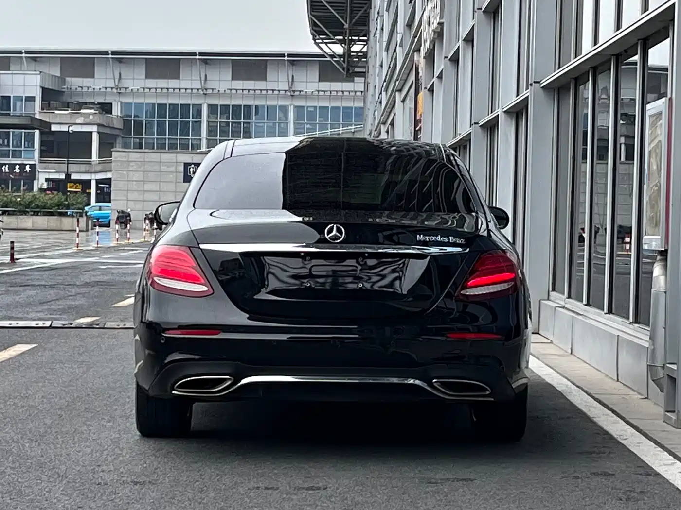 Mercedes-Benz E-Class 2020 Model E 260 L Sport фото 6