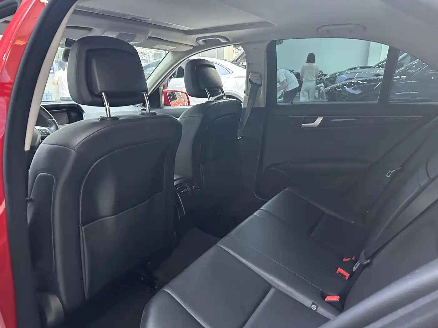 Mercedes-Benz C-Class 2013 C 180 Classic Grand Edition фото 10