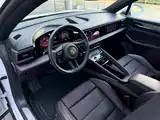 Фото 8 - Porsche Macan EV
