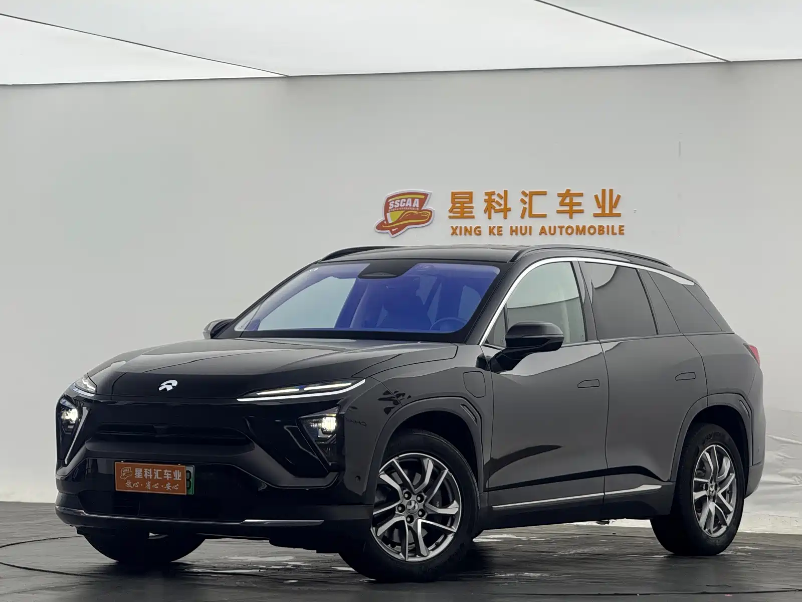 Фото 1 - NIO ES6