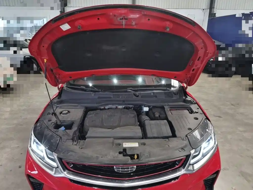 Фото 20 - Geely Coolray