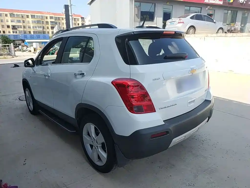 Фото 5 - Chevrolet Trax