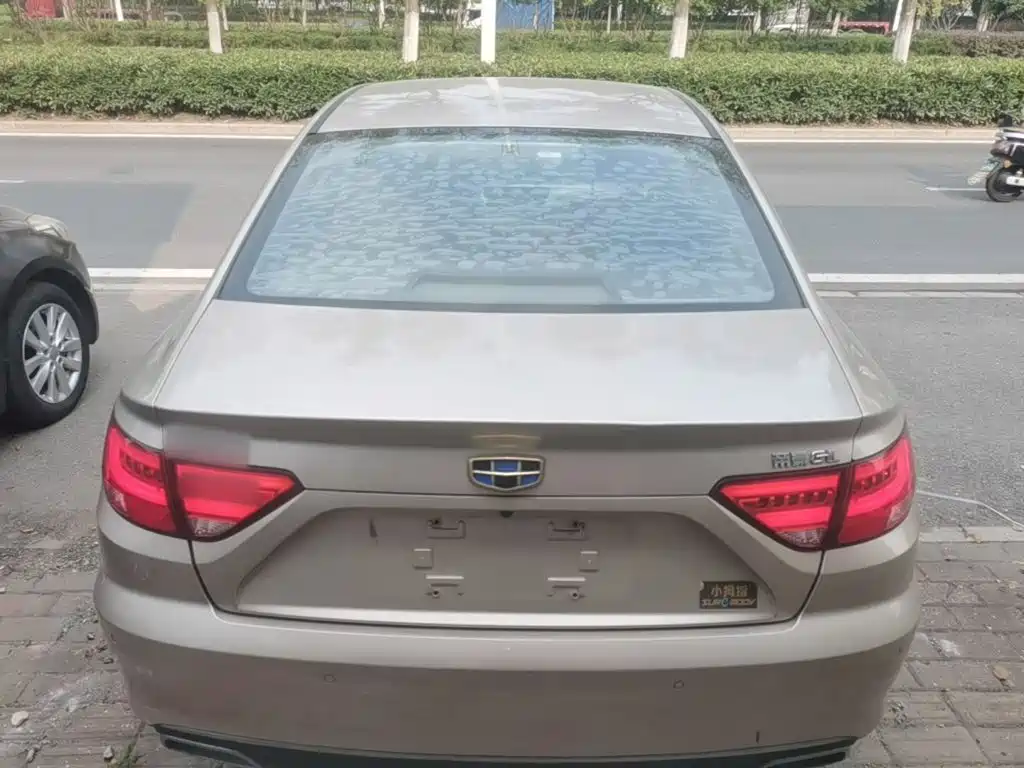 Photo 6 - Geely Emgrand GL