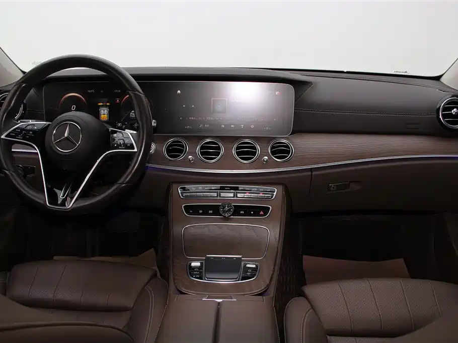 Mercedes-Benz E-Class 2022 E 300 L Luxury фото 14