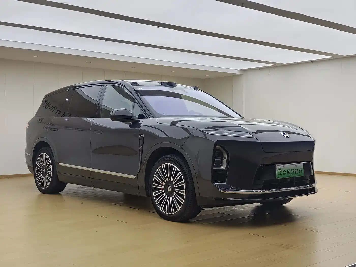NIO ES8 2025 2025 Model 6-Seat Executive Luxury Edition