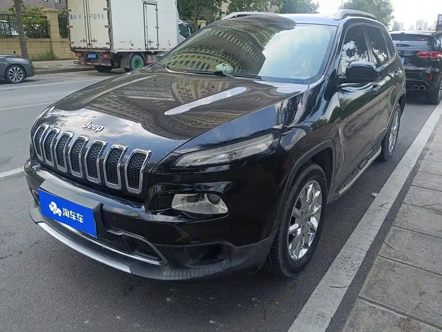 Jeep Cherokee 2016 2016 2.4L Superior Edition