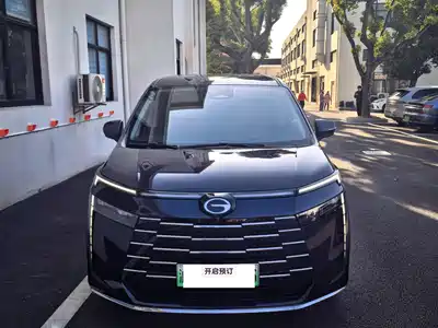 Trumpchi E8 PHEV