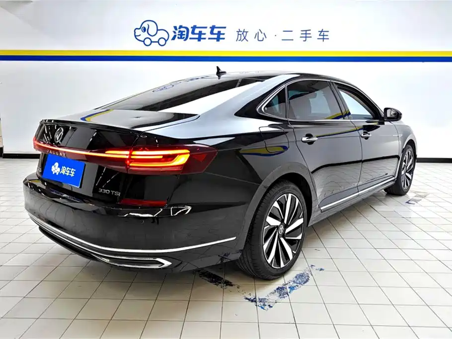 Volkswagen Passat 2023 Facelift 330TSI Elite Edition фото 3