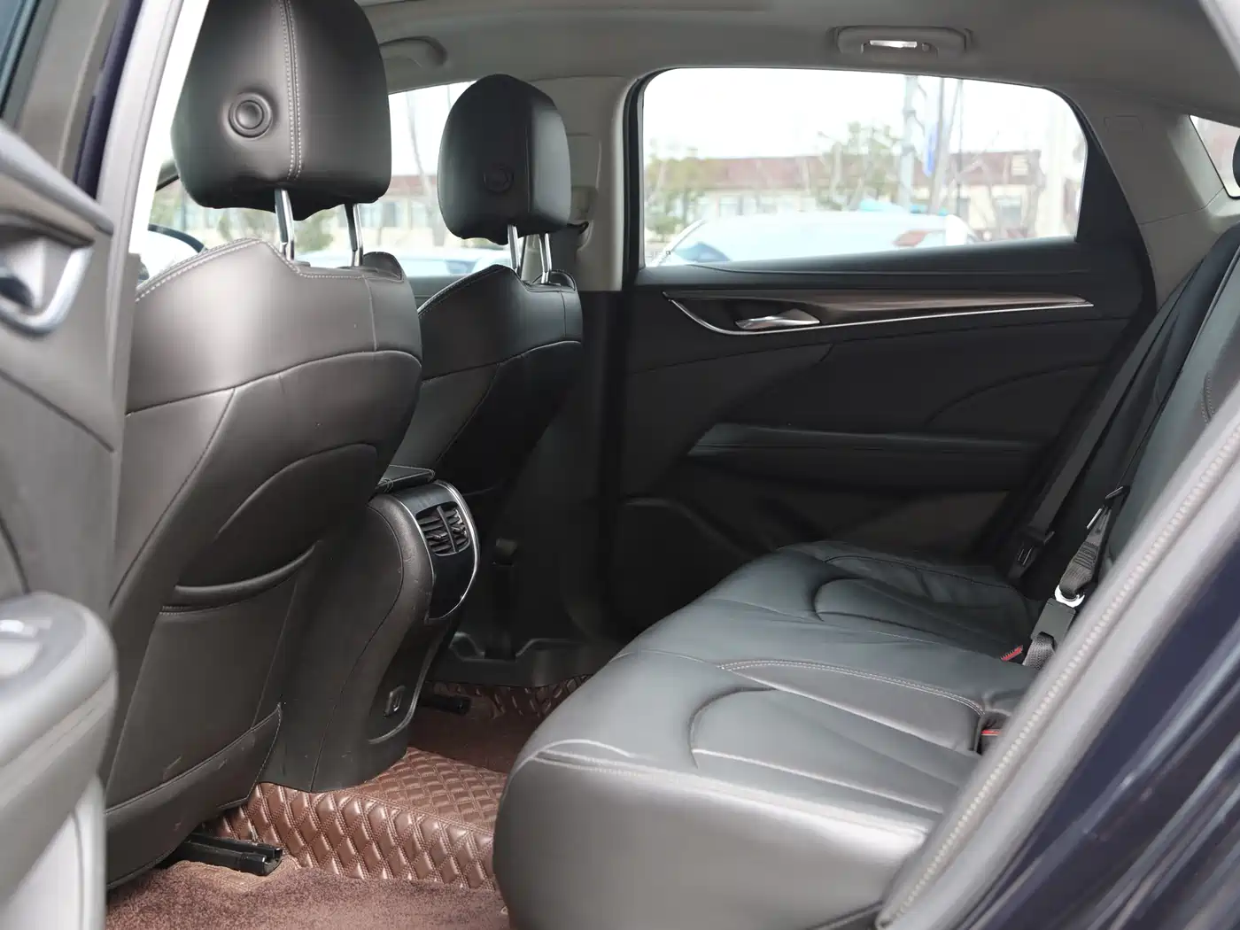 BUICK LACROSSE