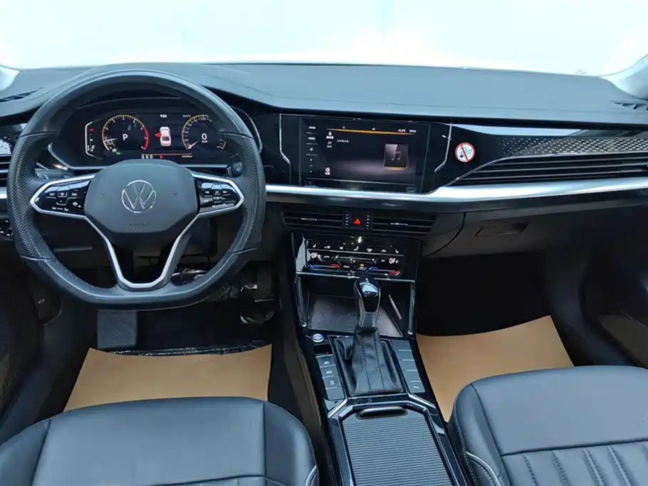 Volkswagen Passat 2023 Facelift 330TSI Elite Edition фото 12
