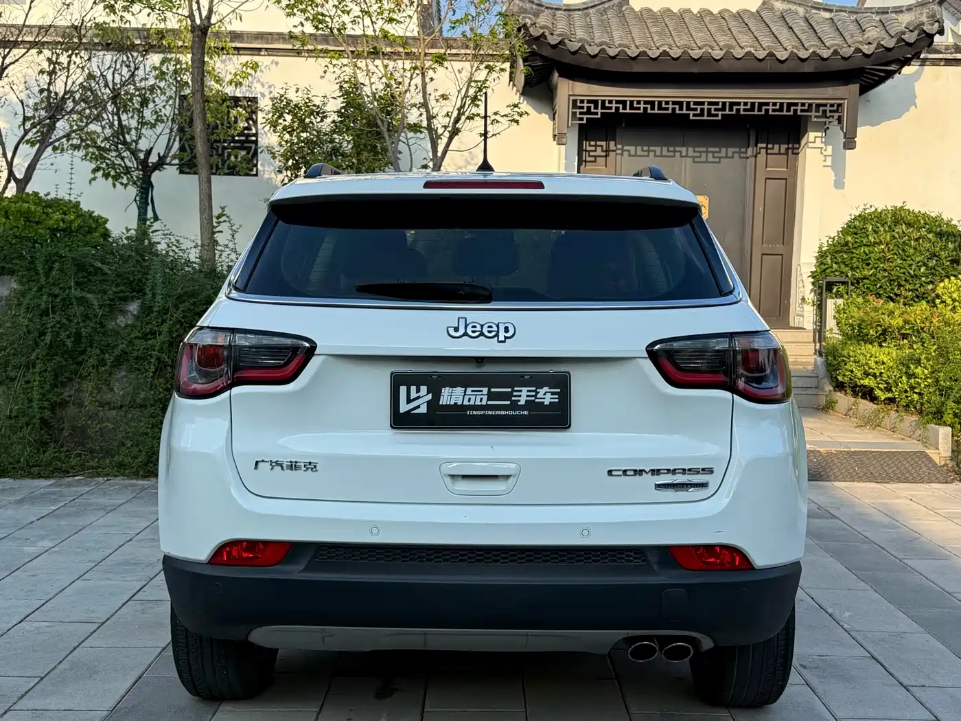 Фото 17 - Jeep Compass