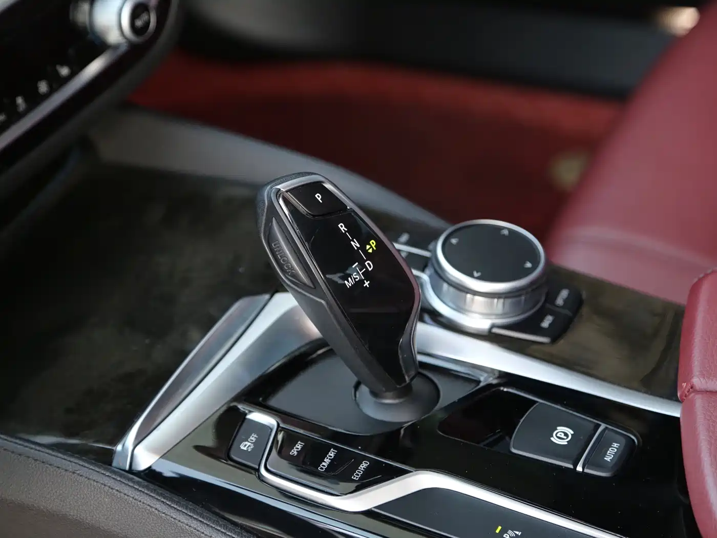 BMW 5 Series 2020 530Li Leading M Sport Package фото 8