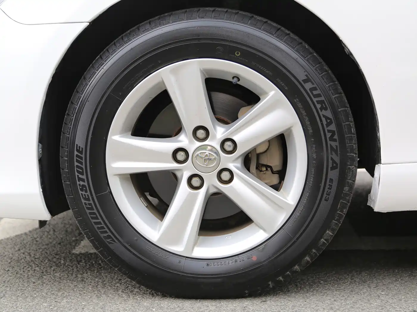 Toyota Reiz 2013 2.5V Elite Edition фото 17