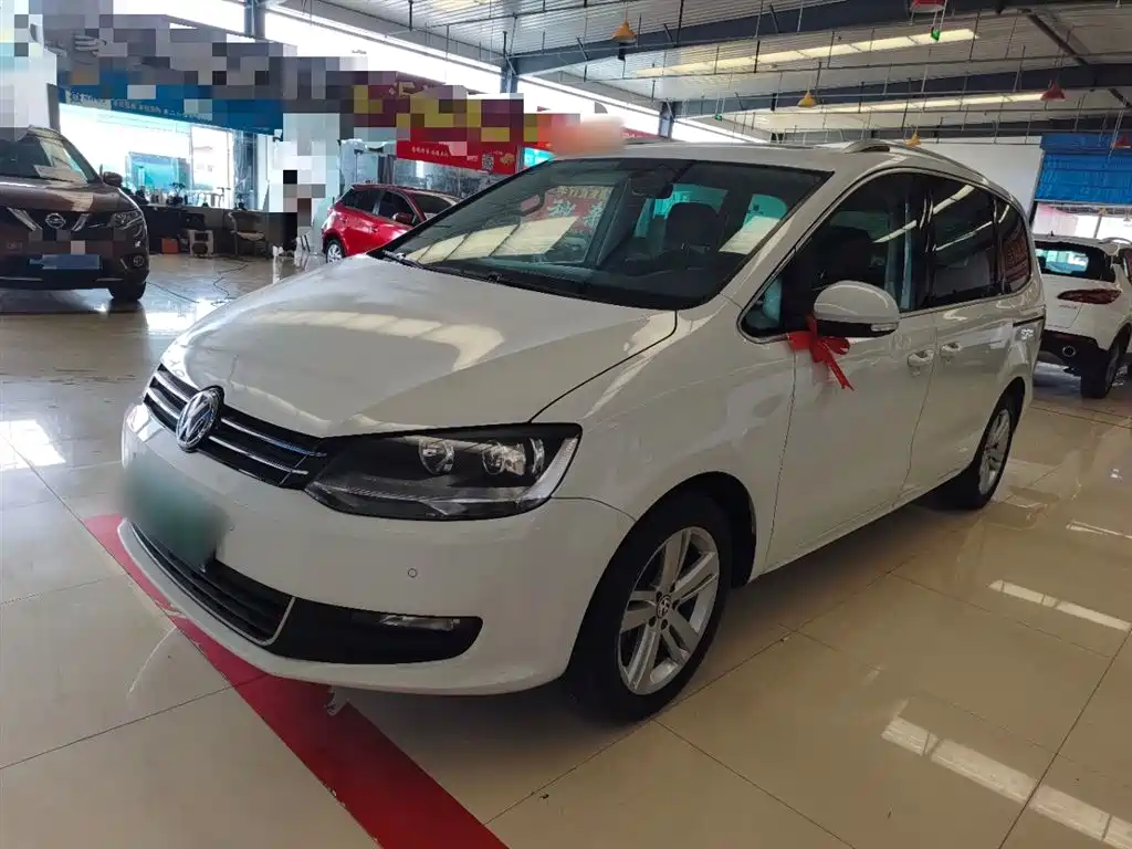 Volkswagen Sharan 2018 380TSI Comfort 7-Seater