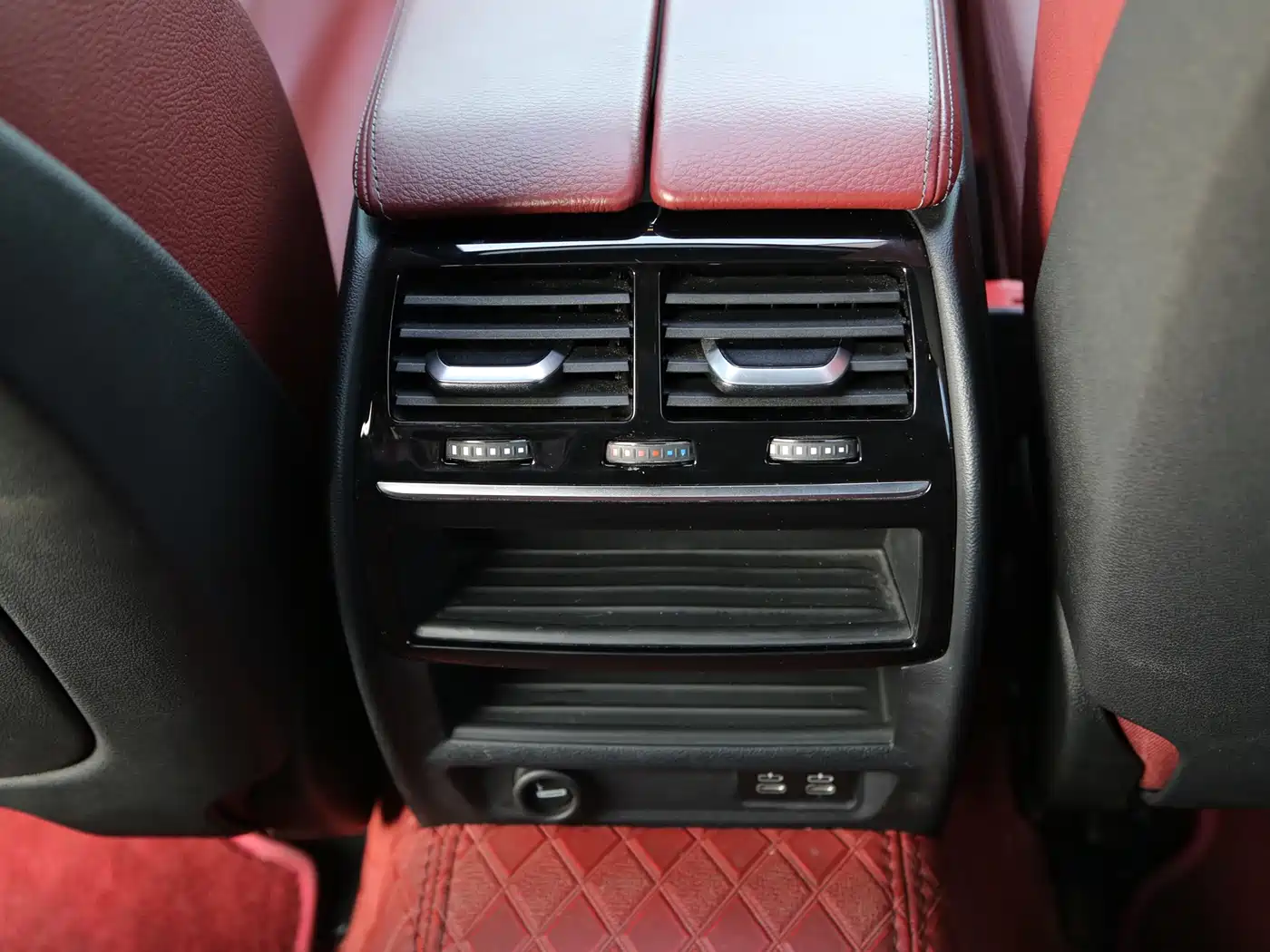 BMW 5 Series 2020 530Li Leading M Sport Package фото 16
