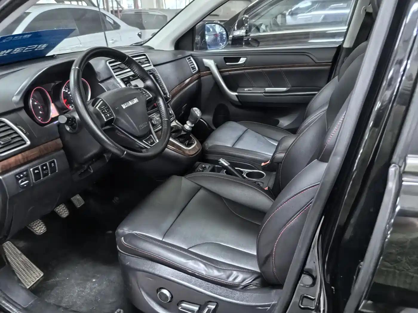 Haval H6 2015 Facelift Sport Edition 1.5T Manual 2WD Elite фото 6