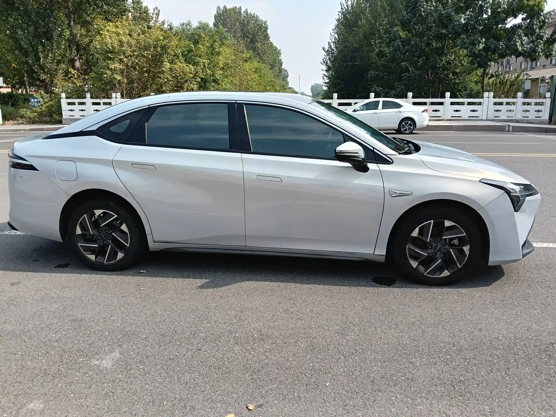 Фото 4 - Aion S Plus