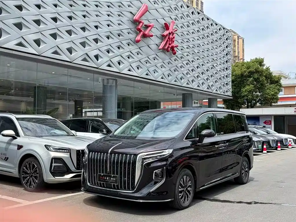 Hongqi HQ9 PHEV 2024 Model 2.0T AWD Luxury Edition