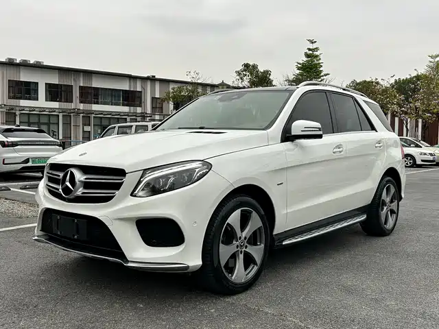 MERCEDES-BENZ GLE