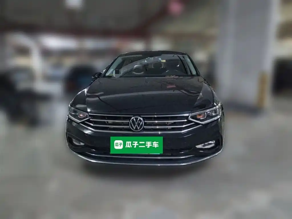 Volkswagen Magotan 2020 330TSI DSG Leading фото 3